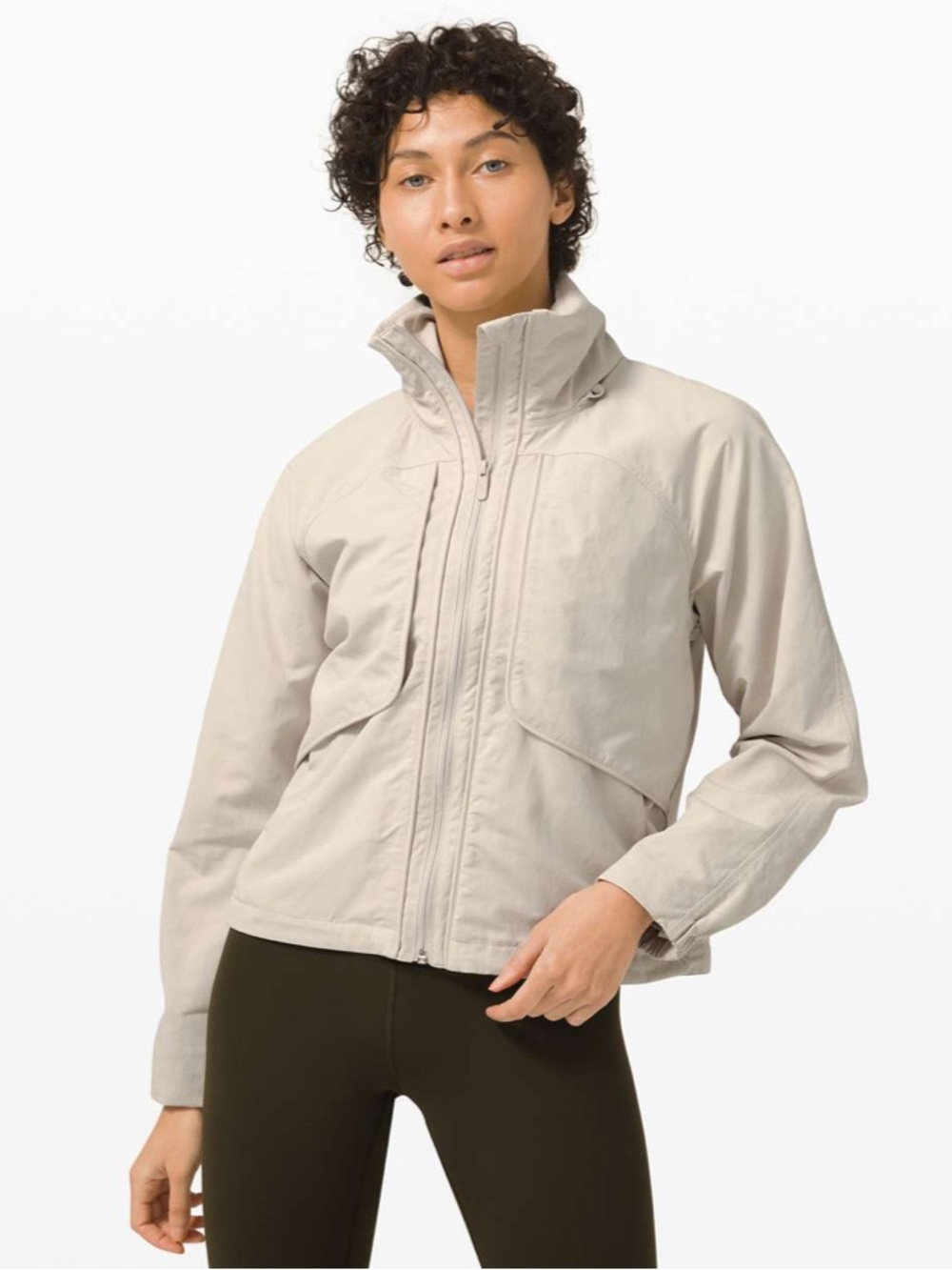 Lululemon Always Effortless Jacket Size 6 Women’s in Dune Color
